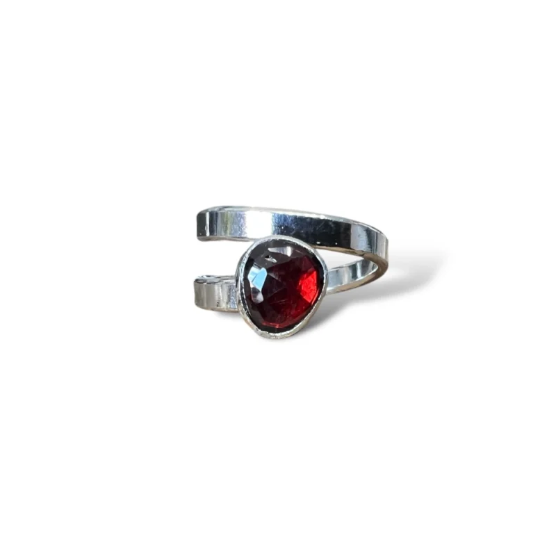 Sterling silver and Garnet ring